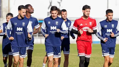 Xerez Club Deportivo entrenando en el Estadio Pedro S. Garrido | Xerez CD
