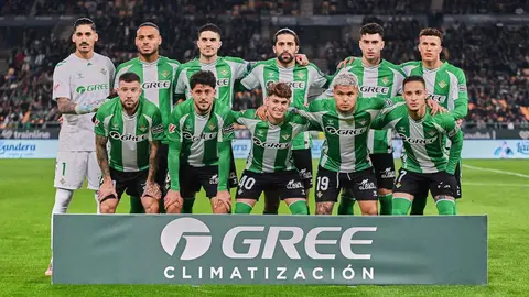 Alineaci&oacute;n del Real Betis ante el Getafe CF | Salvador L&oacute;pez Medina