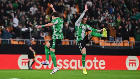 Antony y Abde en el Real Betis - Feyenoord | Salvador L&oacute;pez Medina