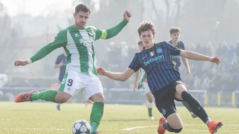 Rodrigo Marina en el Inter - Real Betis de la Youth League | @RBetisCantera