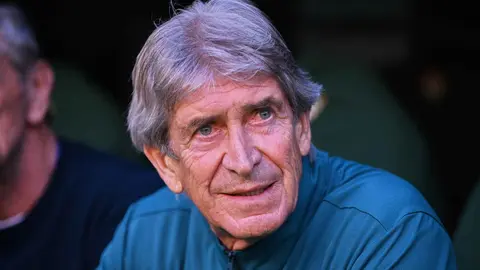 Manuel Pellegrini en el Real Betis - Celta de Vigo | Salvador L&oacute;pez Medina