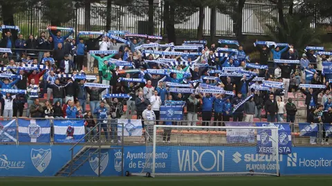 Aficionados del Xerez Deportivo en el partido ante el CD Estepona | Juan Antonio Zarzuela