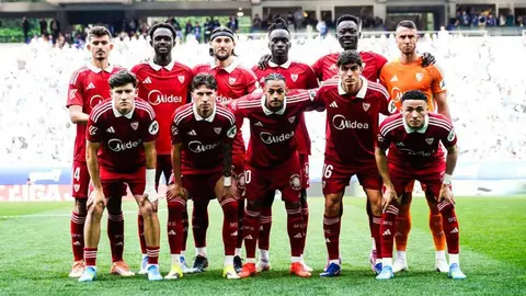 Alineaci&oacute;n del Sevilla FC ante el Real Oviedo | @SevillaFC