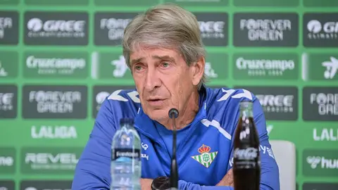 Manuel Pellegrini en rueda de prensa | Salvador L&oacute;pez Medina
