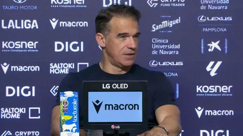 Luis Garc&iacute;a Plaza en la rueda de prensa posterior al Osasuna - Sevilla FC | LaLiga