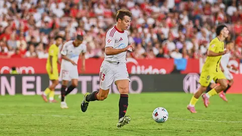 C&eacute;sar Azpilicueta en el Sevilla FC - Villarreal CF | Salvador L&oacute;pez Medina