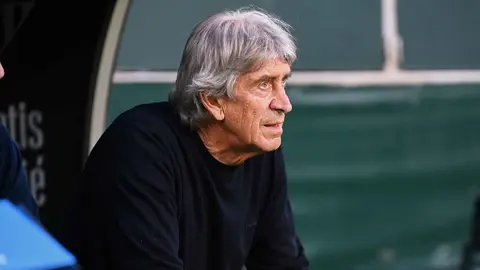 Manuel Pellegrini, entrenador del Real Betis | Salvador L&oacute;pez Medina