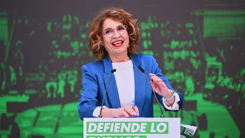 Montero habla de "renuncia" a su poder y dice que Pedro Sánchez "se va a volcar en la campaña andaluza"