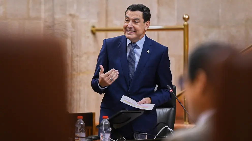 Juanma Moreno interviene en el Parlamento Andaluz | Salvador López Medina