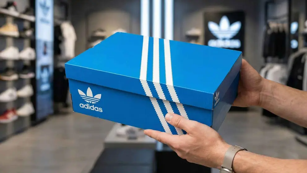 Adidad comienza una nueva temporada de rebajas desplomando el precio de tres de sus modelos cl&aacute;sicos m&aacute;s populares
