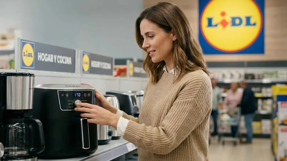 Freidora de aire de 4,7 L y de 2000 W, Silver Crest de Lidl