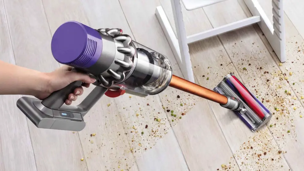 Este aspirador Dyson de &uacute;ltima generaci&oacute;n elimina todo rastro de suciedad de forma sencilla, lo que ha hecho que sea uno de los m&aacute;s buscados en El Corte Ingl&eacute;s