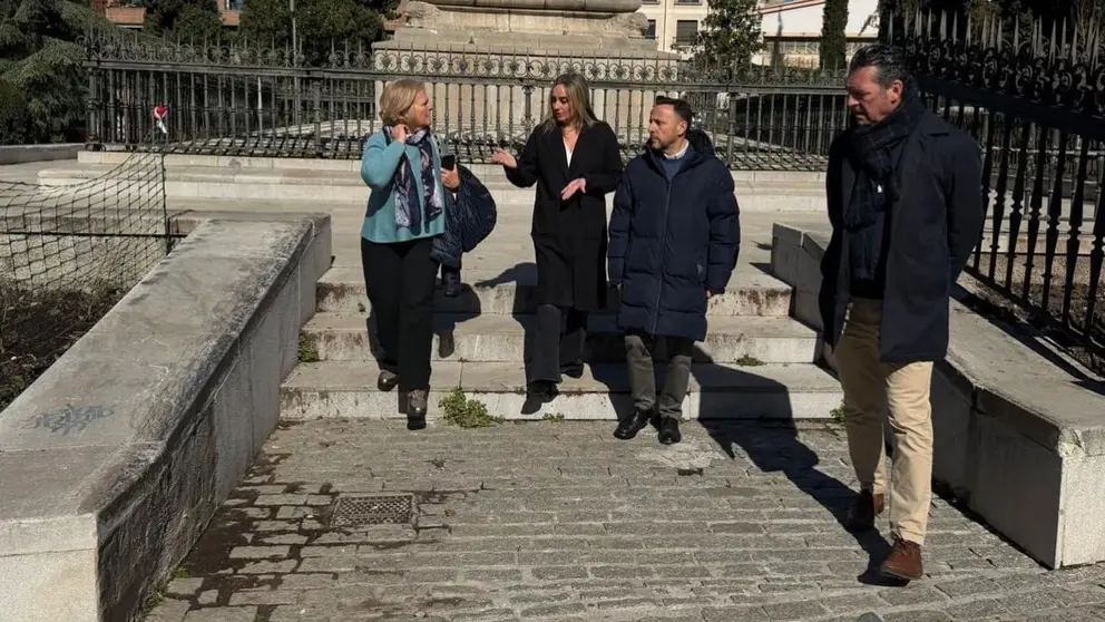 El Ayuntamiento de Granada impulsa el embelleciimiento de los Jardines del Triunfo