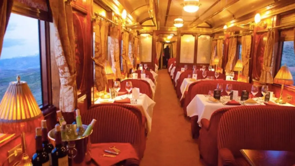 Interior del tren Al-Andalus