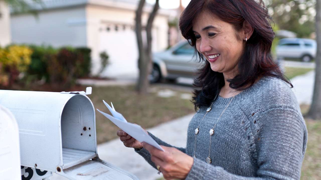 Checks Up to $400: Do You Qualify for NY’s Rebate?