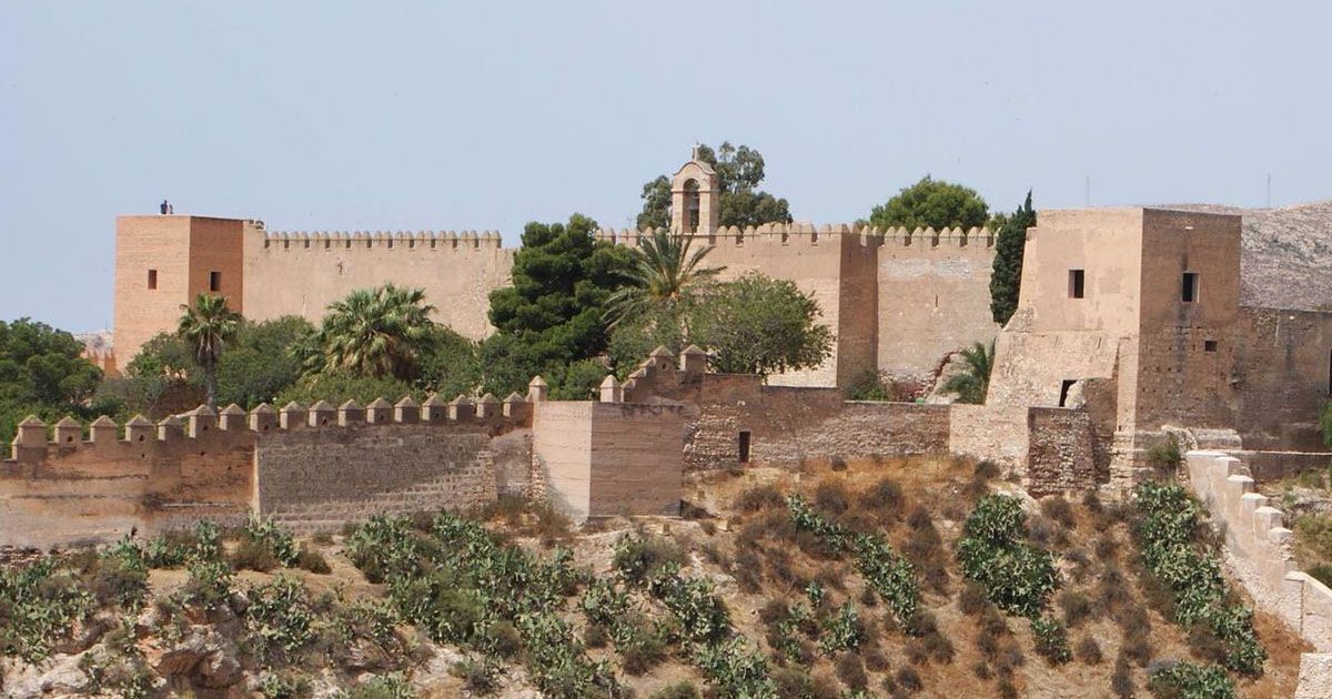 Qué ver en Almería: una ruta por los lugares más emblemáticos de la ciudad andaluza.