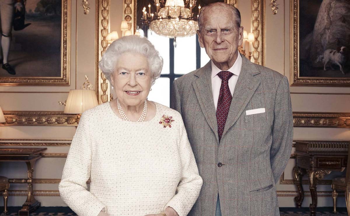 Reina Isabel II y su marido el duque de Edimburgo