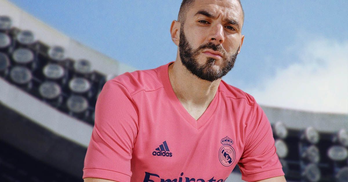 Karim Benzema Real Madrid equipación adidas