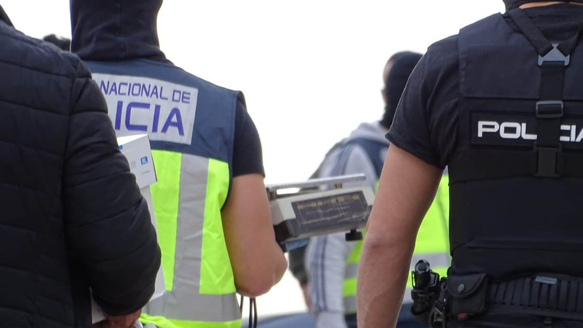 Redada policía en Icovesa - Jerez de la Frontera -- EL MIRA