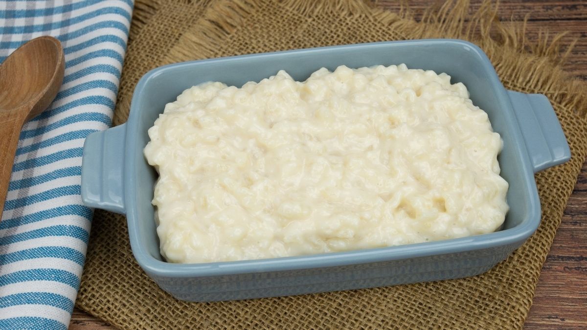 Arroz con leche en su elaboración