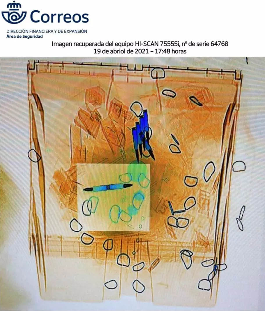 Correos Escaner de carta con balas