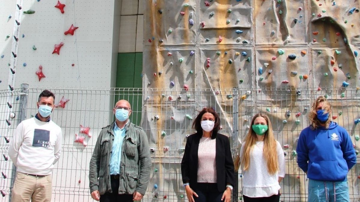 Ciudad Deportiva de Huelva / El Mira