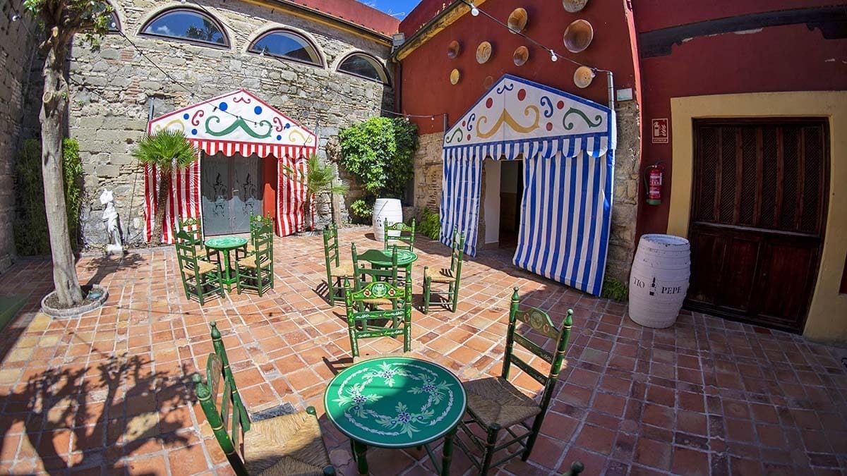 Decorado de Feria de los patios de Bereber | Foto de Danny JCelis