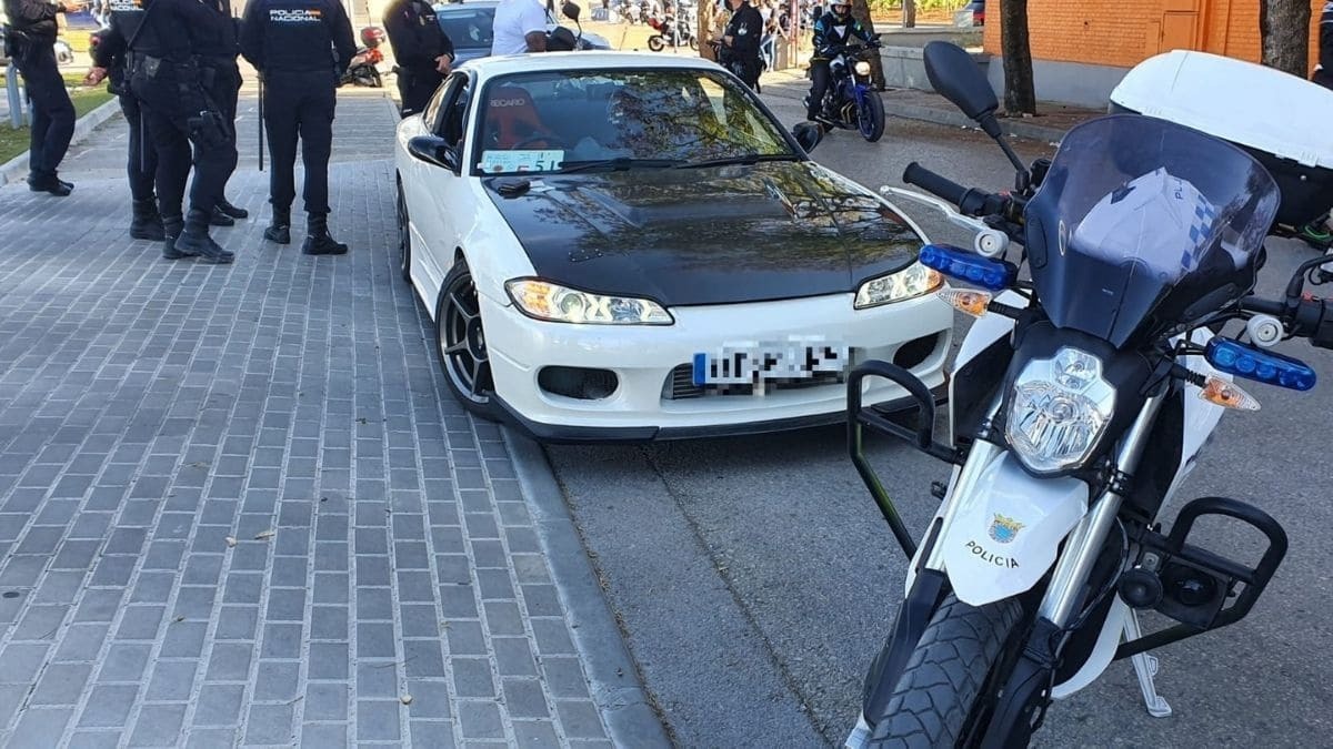 Matrícula falsa interceptada en Jerez | Jesús Catalán para elMIRA.es