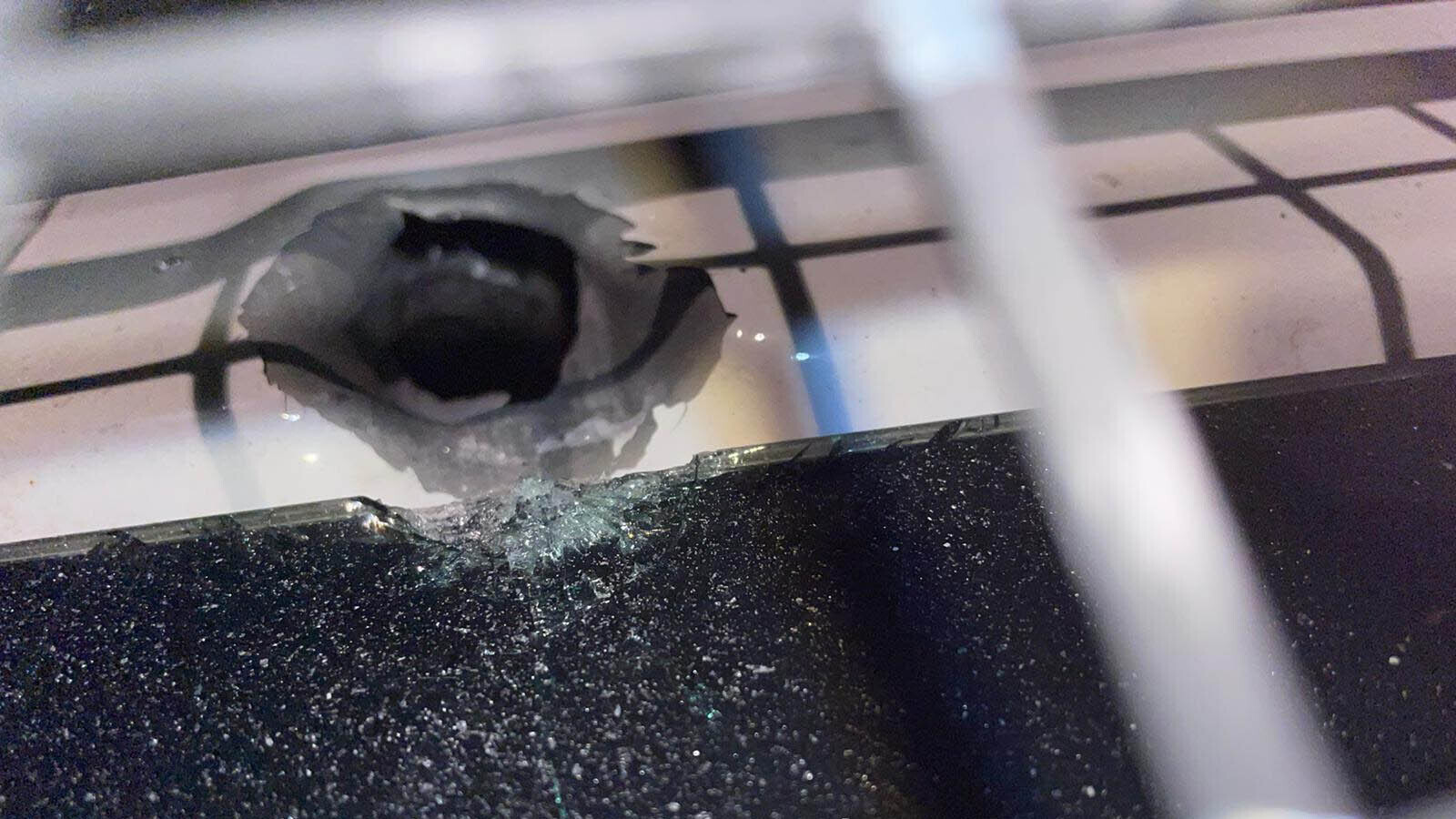 Disparan con fuego real a la Policía Nacional en La Línea  | El MIRA