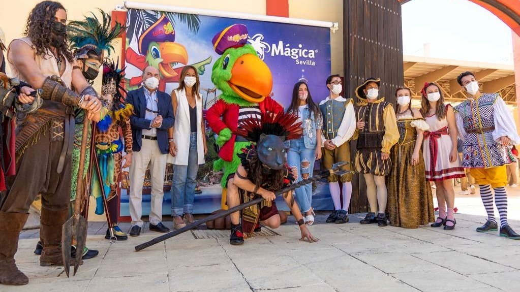 India Martínez, madrina de Isla Mágica