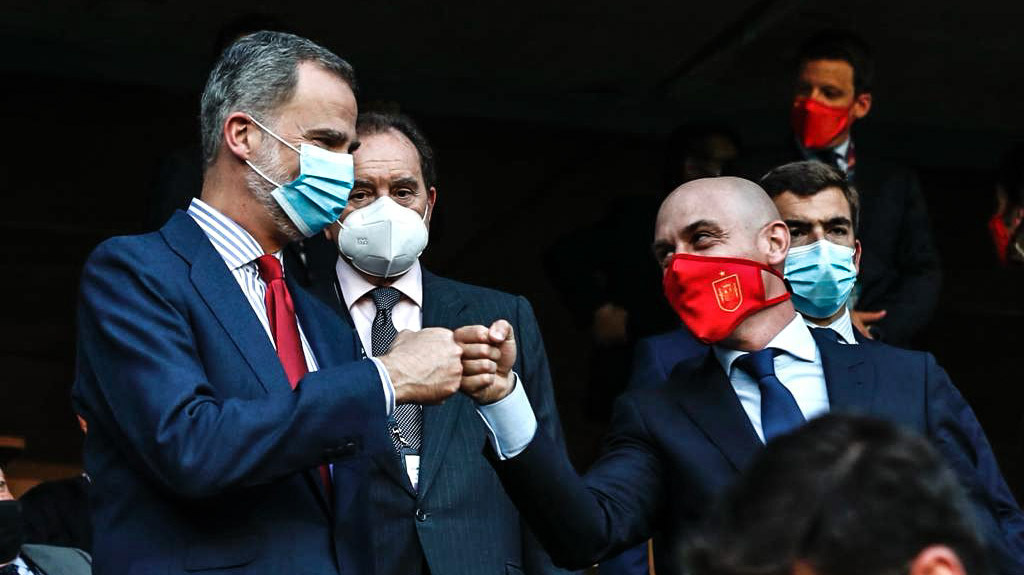 Rey Felipe VI acude a ver la Selección España - Suecia - Eurocopa 2021