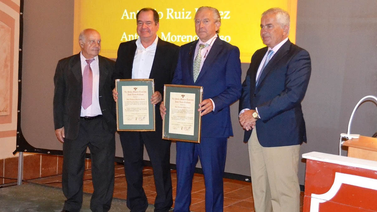 Recuerdos  para los intervinientes