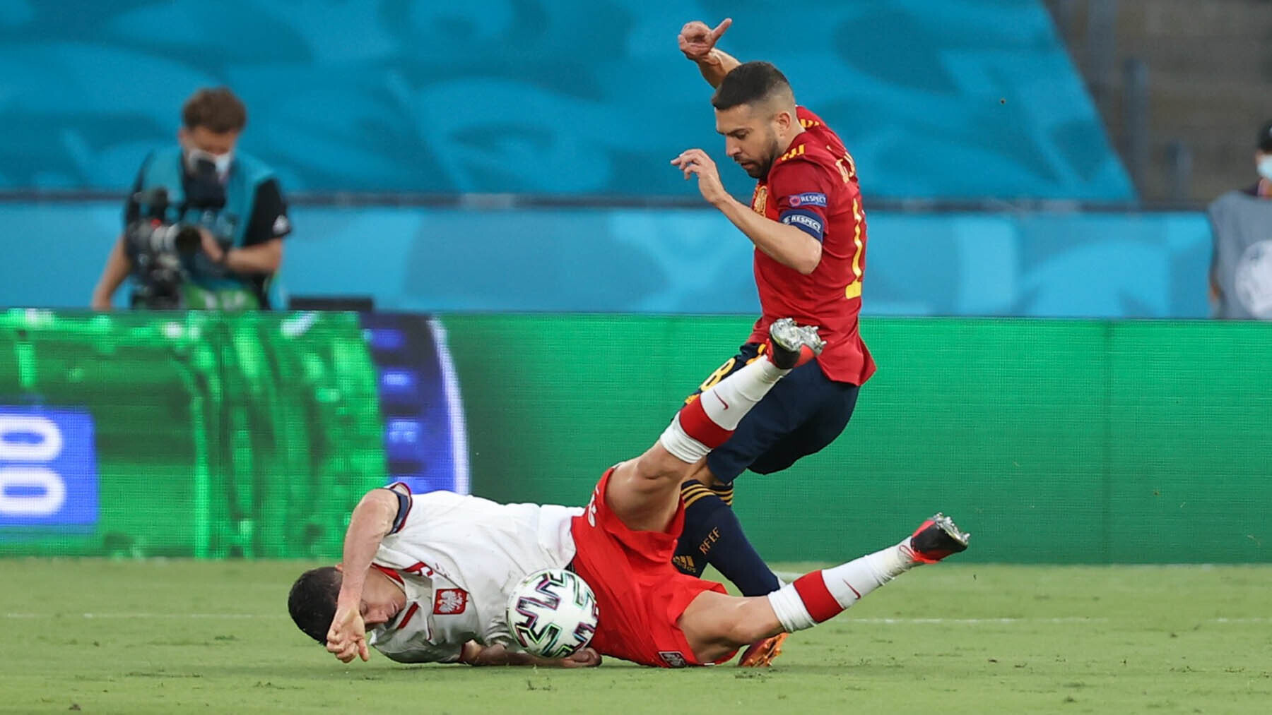 Lewandowski en Polonia contra la Selección de España de Fútbol en la Fase de Grupos de la Eurocopa 2020