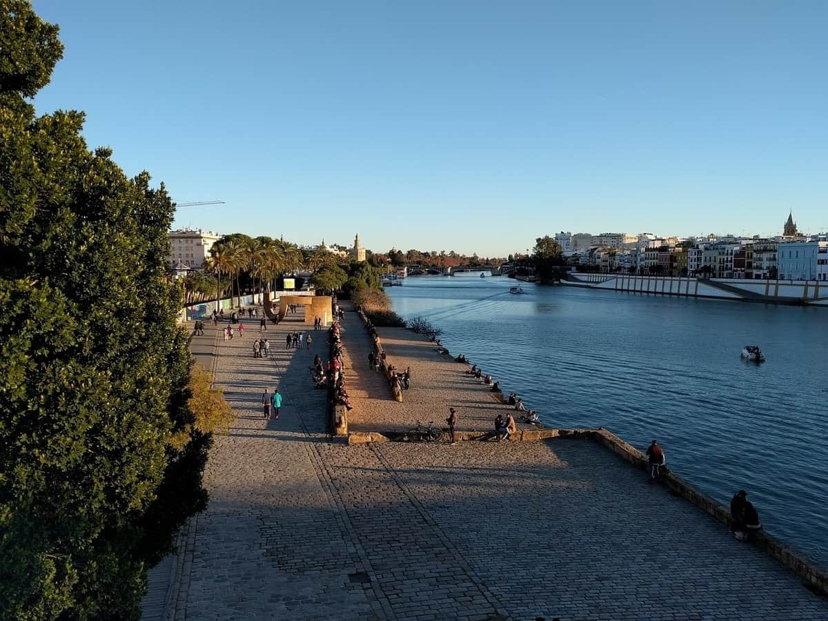 paseo sevilla de colón
