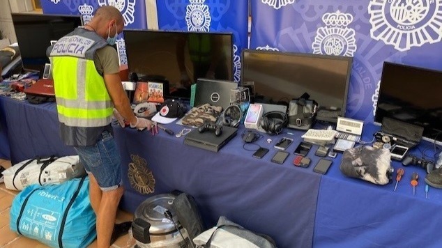 Detenidos cuatro aficionados al 'parkour' por cometer 28 robos en domicilios mediante escalo