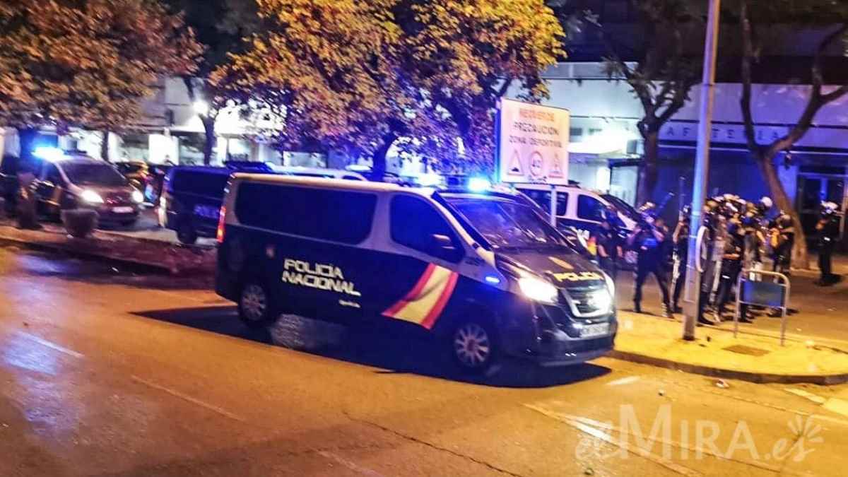 Guerra campal en las afueras de Chapín en el Xerez Deportivo contra el Sevilla Atlético 