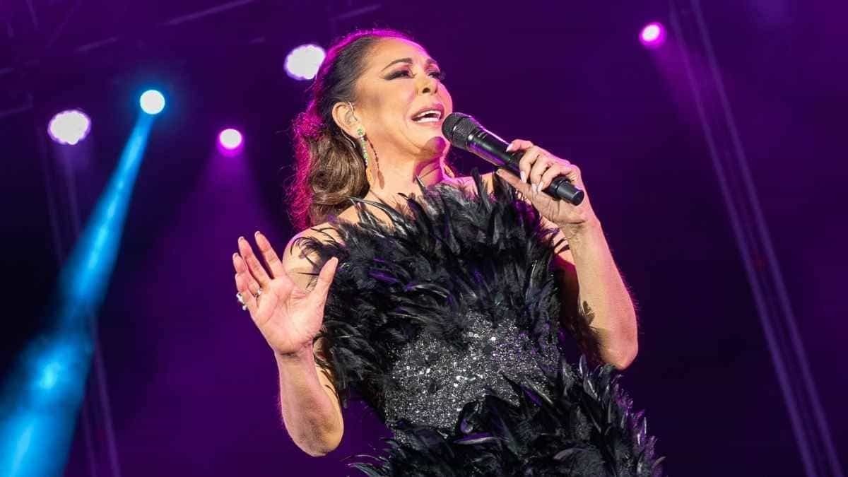 Espectacular Isabel Pantoja en Jerez en su único concierto en España en 2021 | TÍO Pepe Festival | Miguel Ángel Castaño