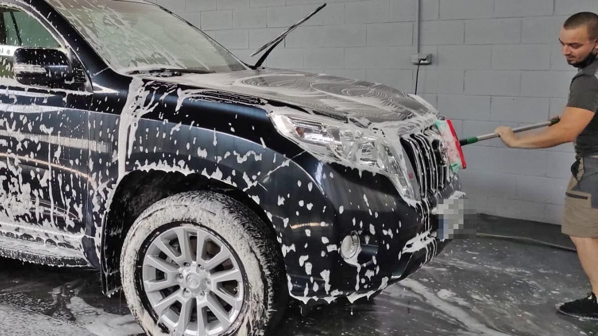 Lavantur - Centro Especializado en Limpieza de Vehículos