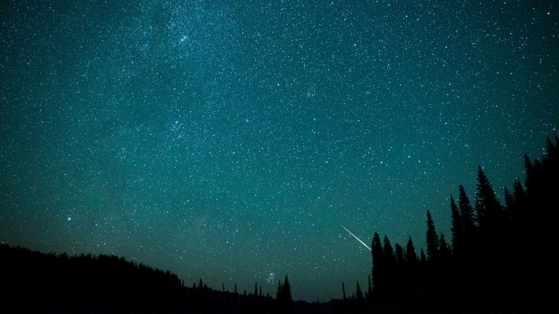 Perseidas, dónde y cómo disfrutar de la lluvia de estrellas en Andalucía
