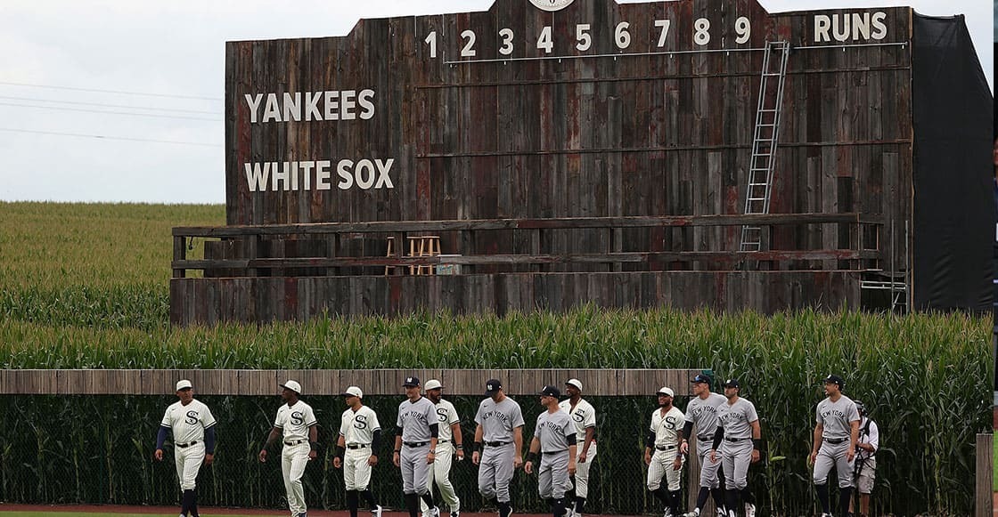 Locura con Kevin Costner recreando Field of Dreams en la MLB entre Yankees y White Sox 1