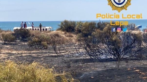 Incendio en Islantilla (Huelva)