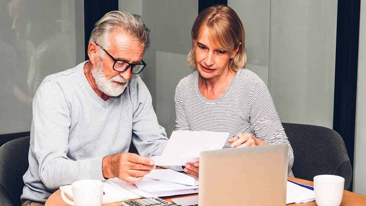 Ayudas del SEPE para mayores de 52 años