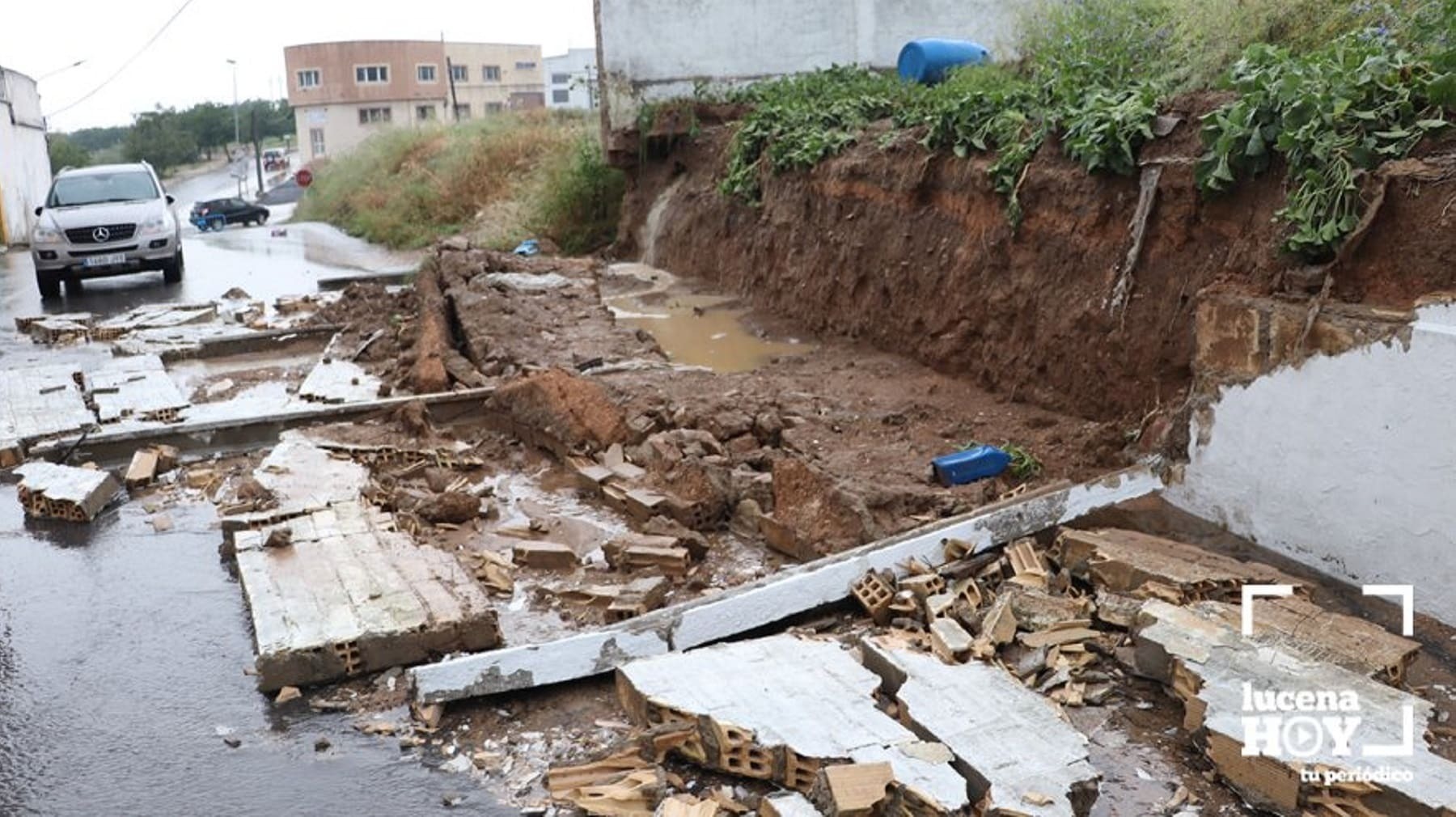 Efectos de la tormenta de lluvia y granizo
