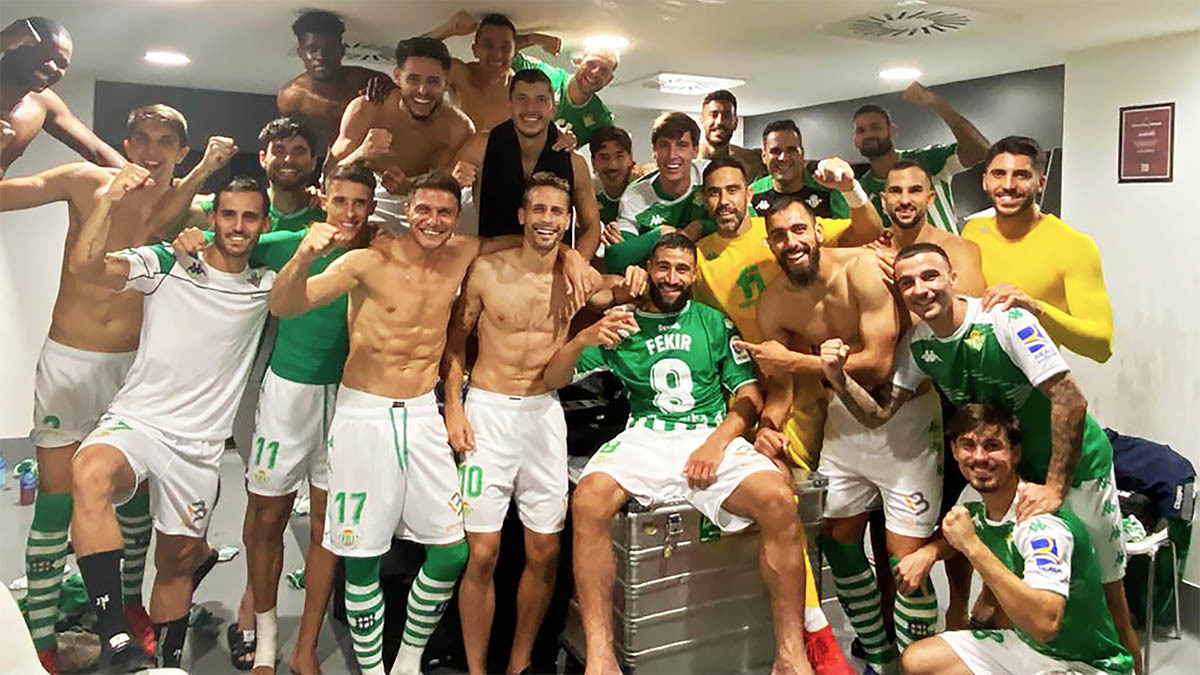 EL REAL BETIS CELEBRA LA VICTORIA ANTE EL CA OSASUNA