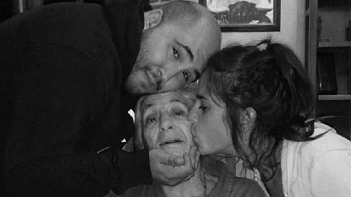 Ana María Martín Villegas junto a sus nietos Kiko Rivera y Anabel Pantoja