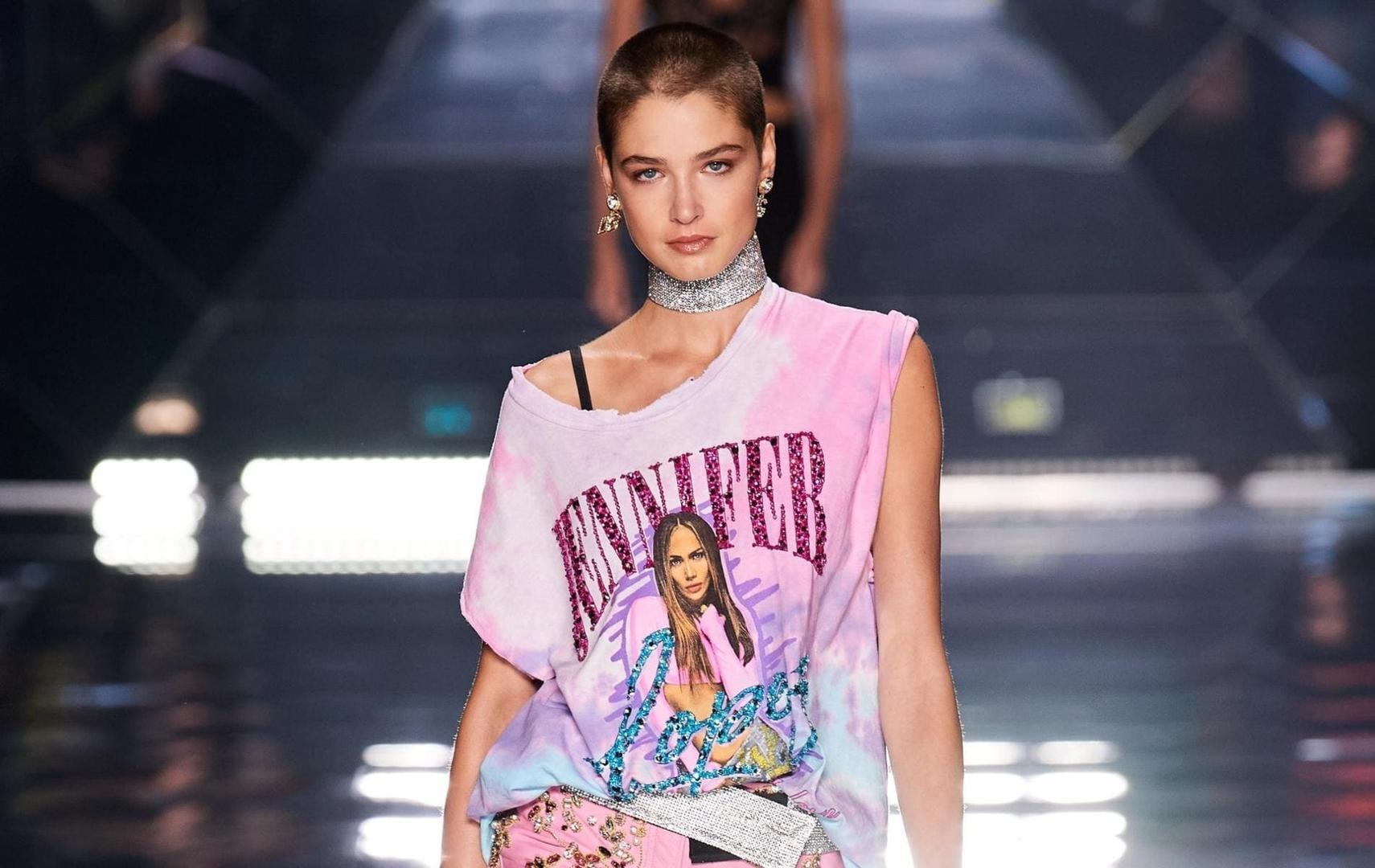 Dolce & Gabbana se rinde a los pies y la belleza de Jennifer López en la Semana de la Moda de Milán - Italia