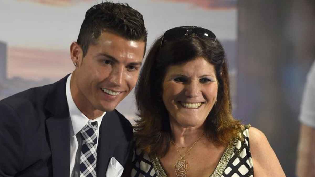 La madre de Cristiano Ronaldo le pide que no se case con Georgina Rodríguez