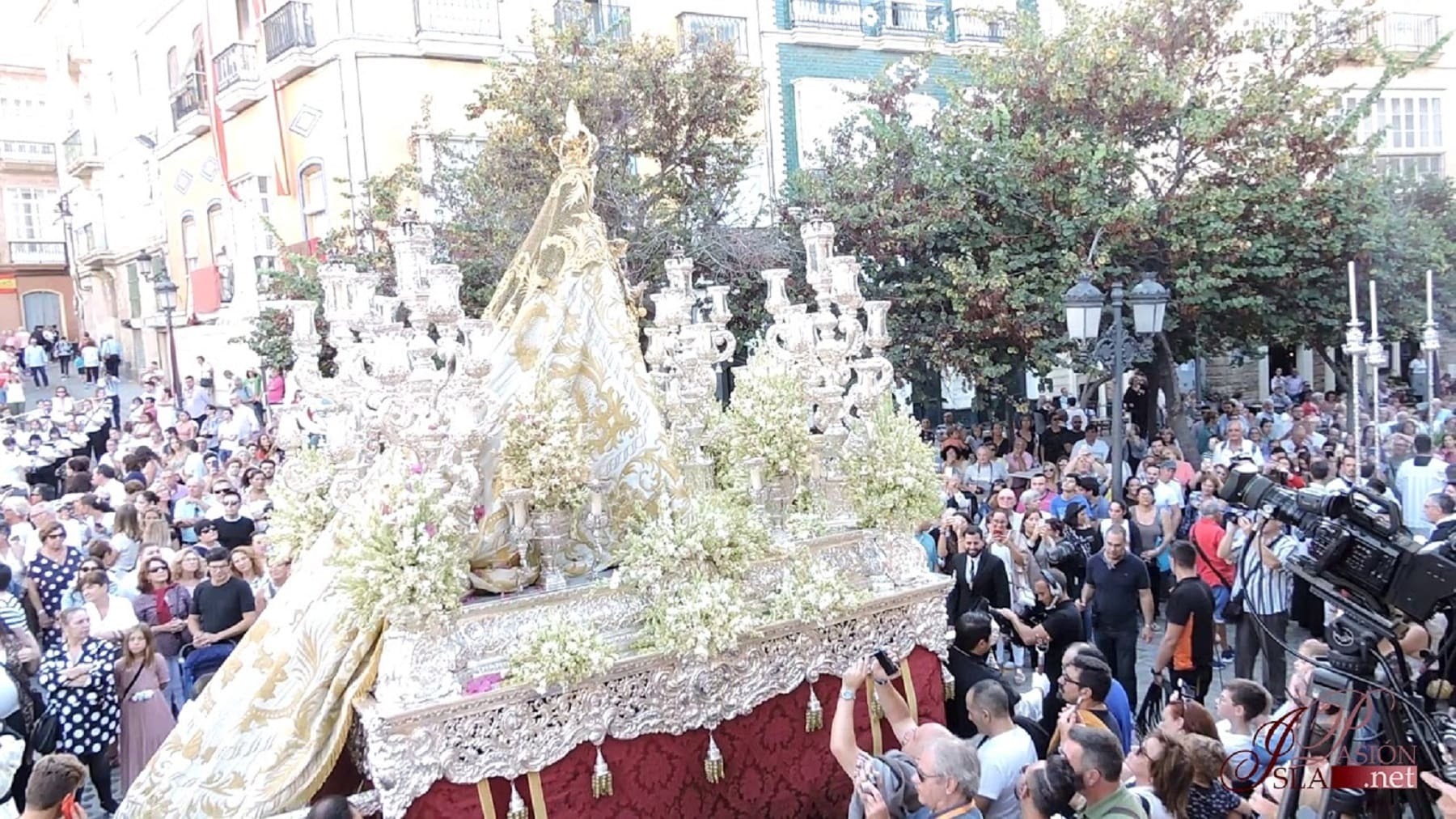 La Virgen del Rosario, Patrona de Cádiz