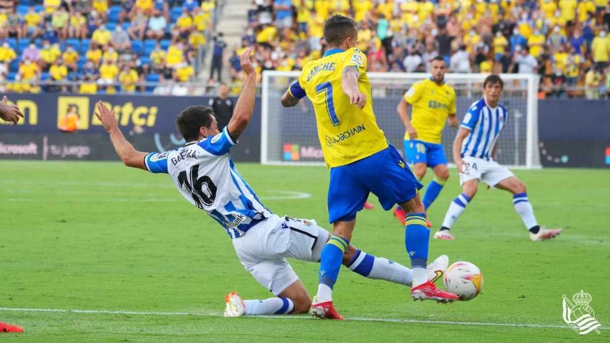 Salvi Sánchez durante el Cádiz CF - Real Sociedad