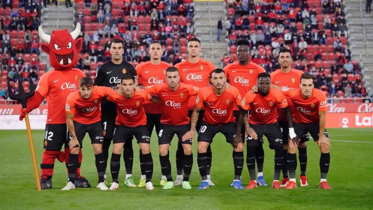 Once titular del RCD Mallorca en su último encuentro ante el Sevilla FC